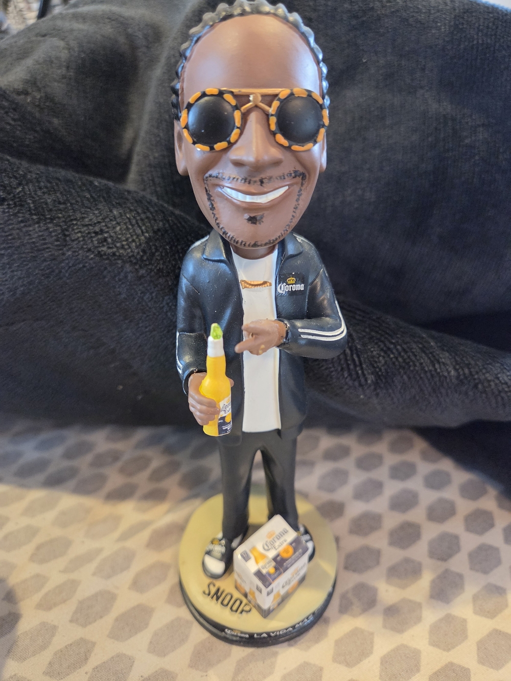 Corona SNOOP DOGG Bobblehead Figurine.
